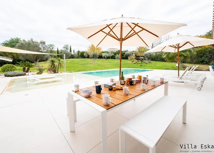 וילה Eskapi *